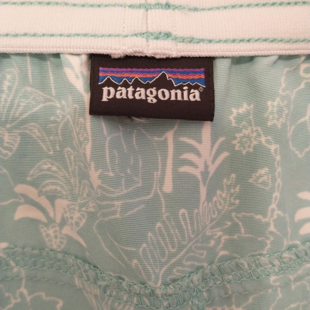 Patagonia Barely Baggies - Picture 3 of 6